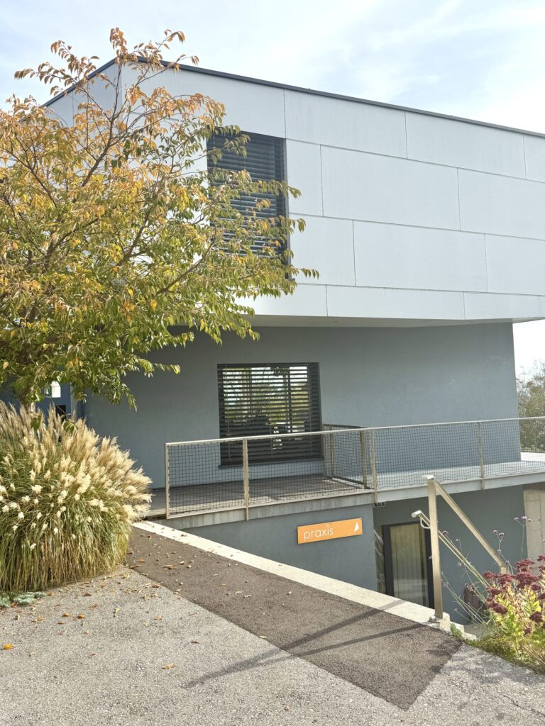 Zufahrt Praxis Perg Zufahrt Praxis Perg